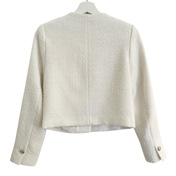 BNWOT Elegant H&M Cream and White Tweed Jacket with Gold Buttons Textured-Weave - Picture 8 of 12
